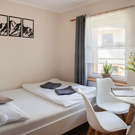Bed & Breakfast Goscinne Izabela 3*
