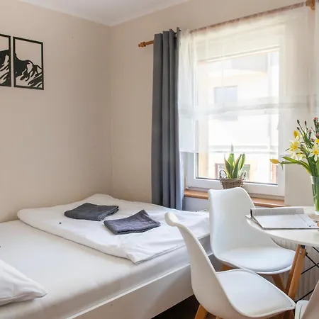 Bed & Breakfast Goscinne Izabela 3*