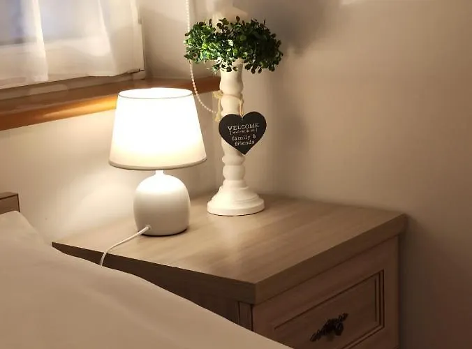 Goscinne Izabela Couette-café 3*